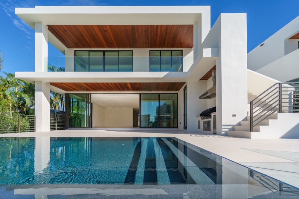 Luxusvilla a Porto Montenegro közelében